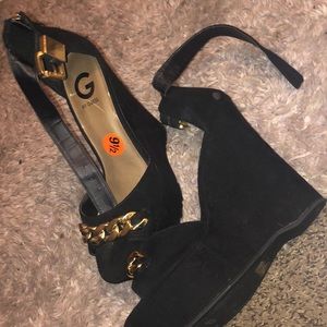 G by Guess wedges
